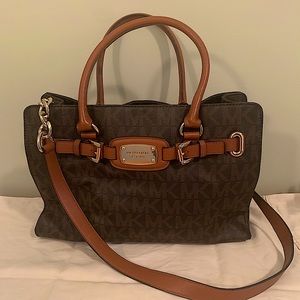 Michael Kors crossbody purse